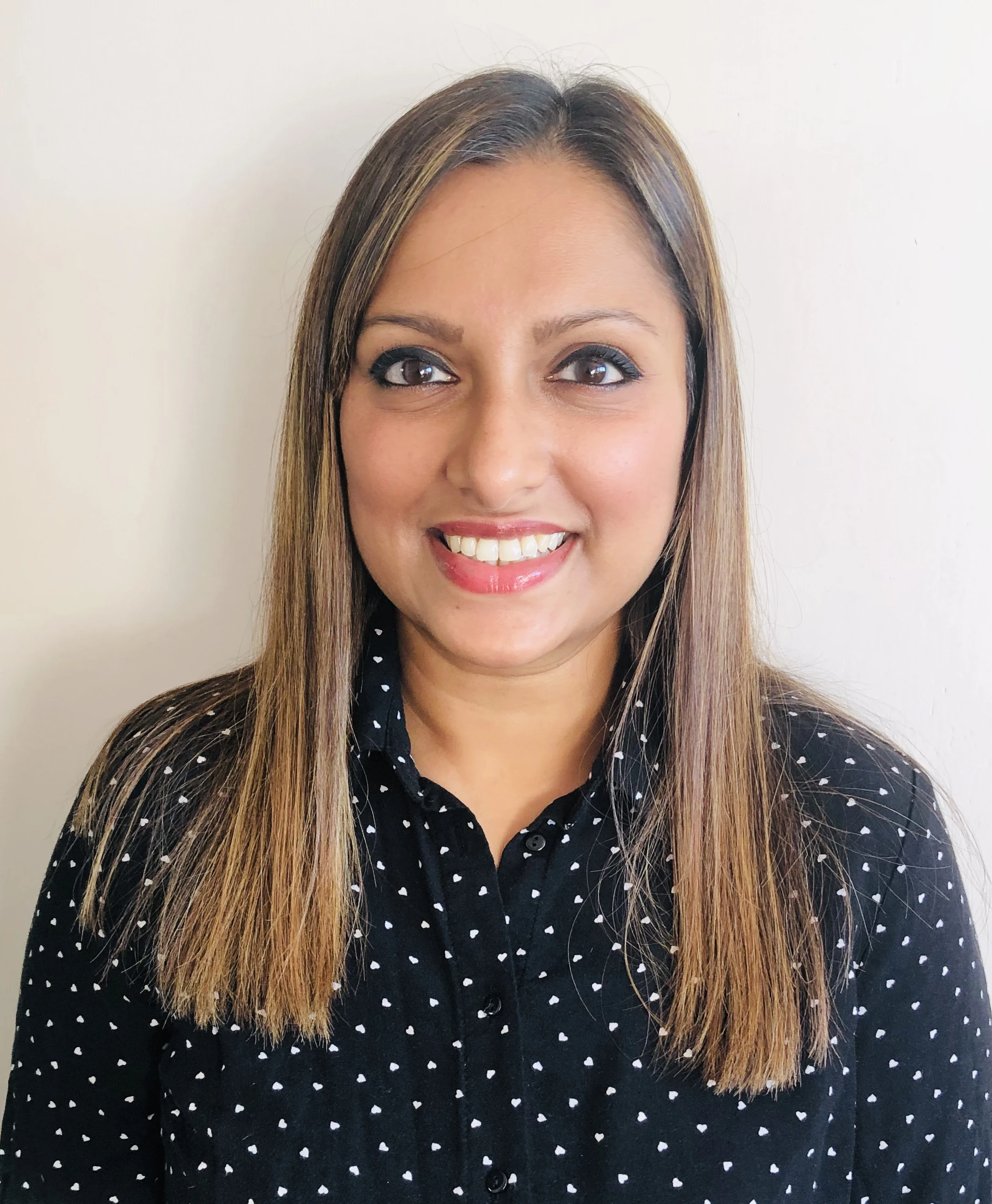 Pratixa Solanki - Mortgage Adviser